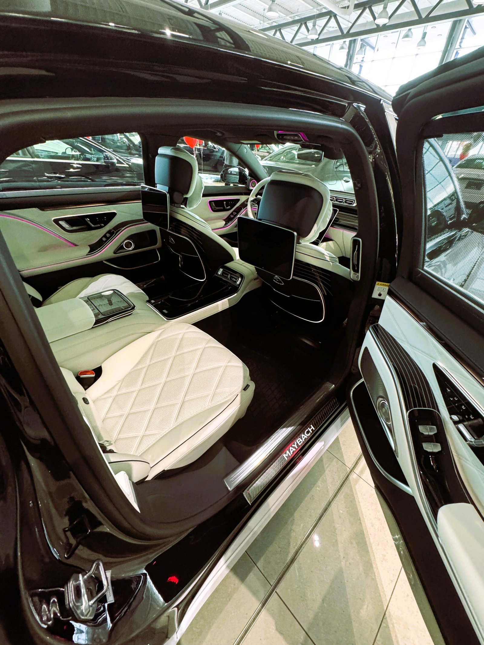 Maybach Chauffeur car service